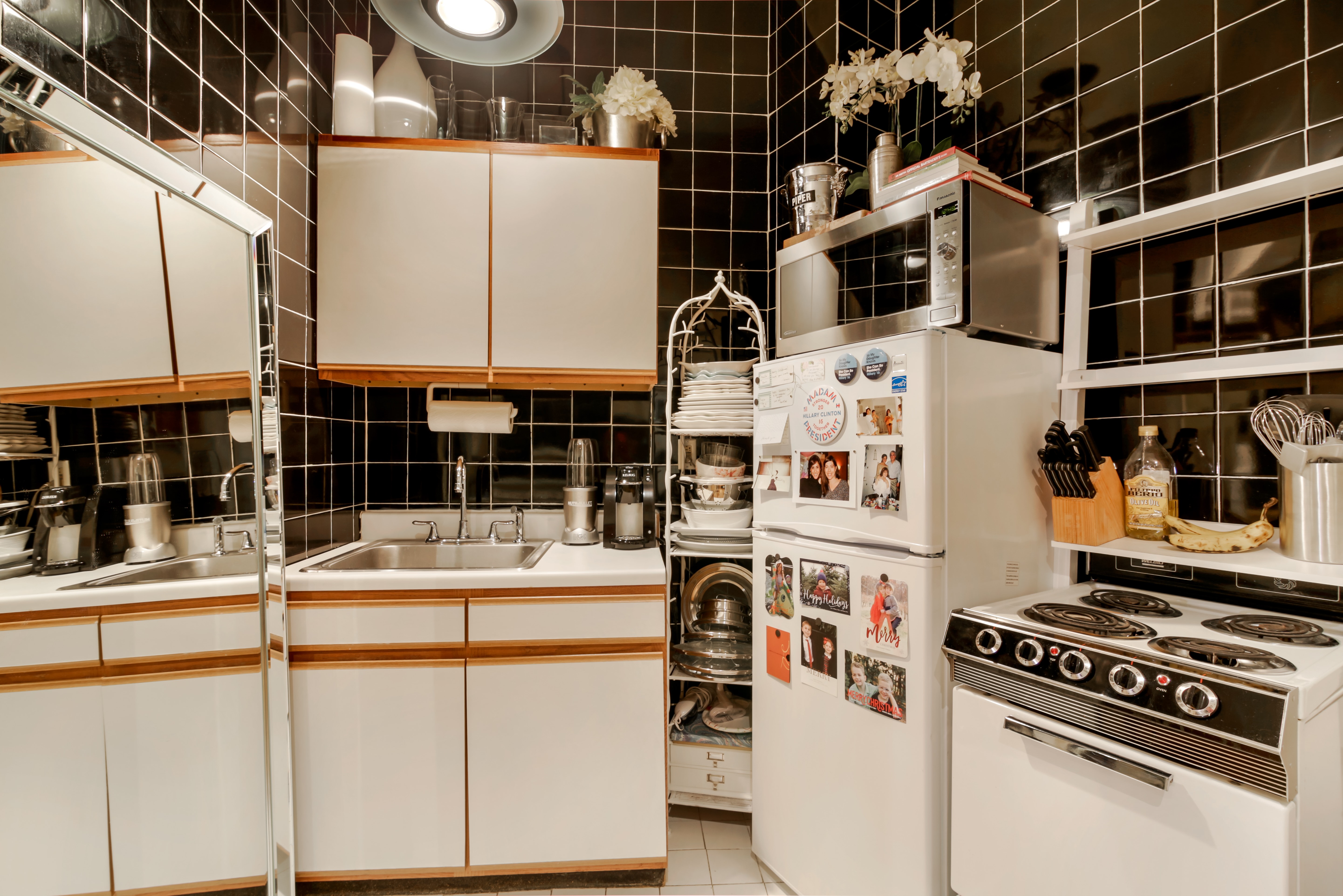 140 West 69th Street, Unit 41A Manhattan, NY 10023 - Photo 2 of 5