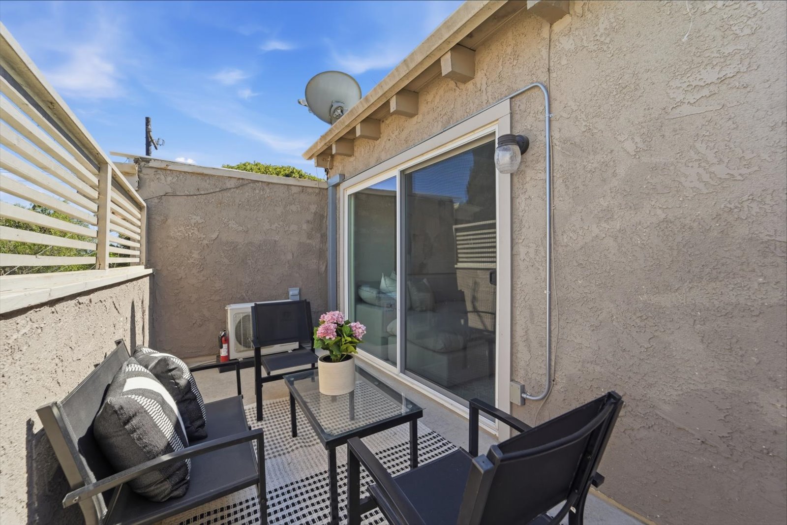 2305 Rockefeller Lane, Unit B Redondo Beach, CA 90278 - Photo 31 of 49