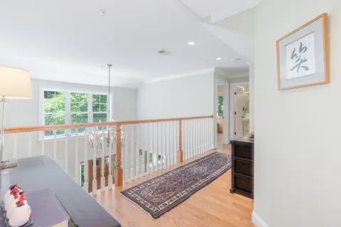 Contact Agent | 5601 Vernon Place, Bethesda, MD 20817