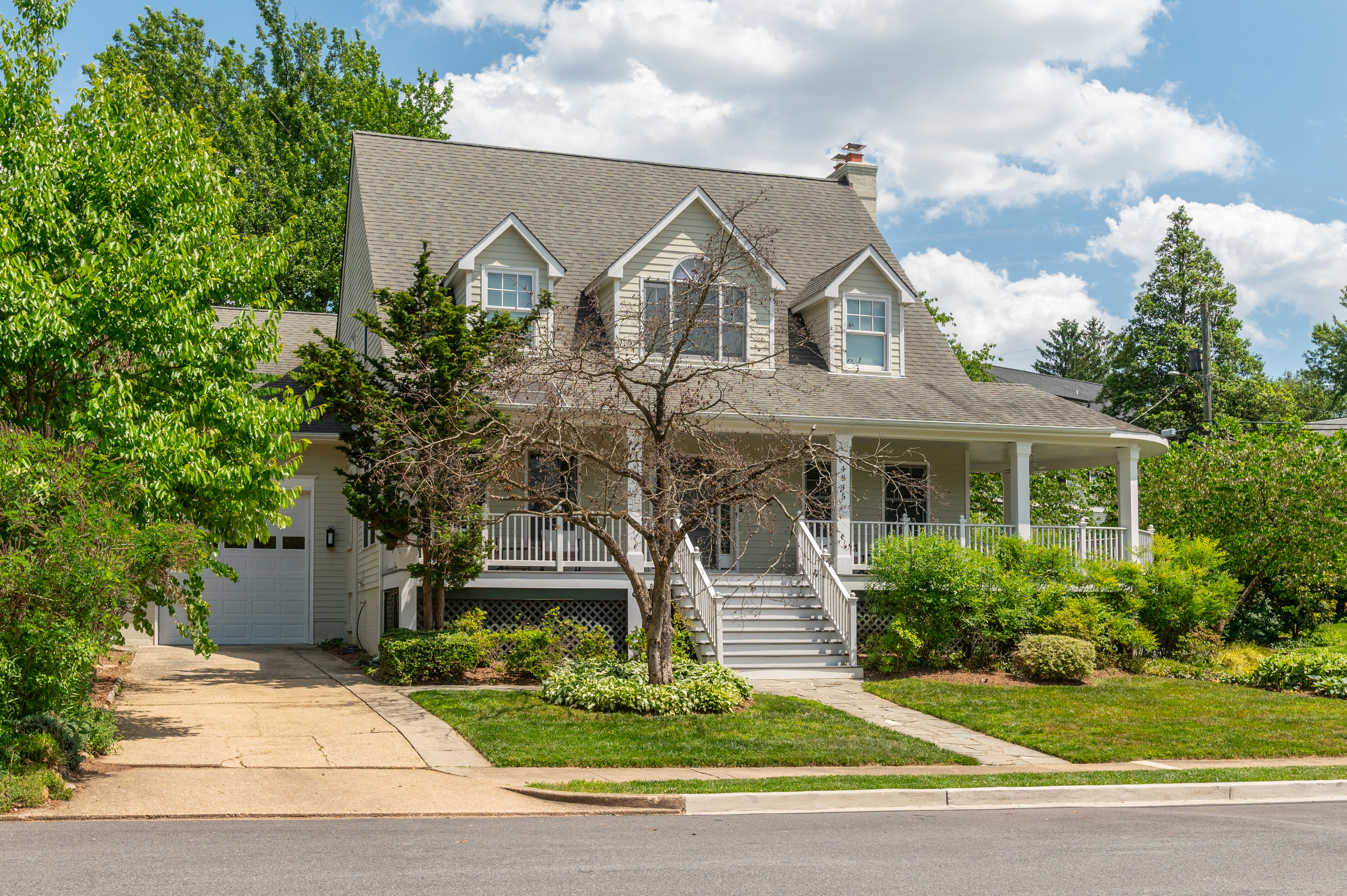 4845 Little Falls Road Arlington, VA 22207 - Photo 3 of 18