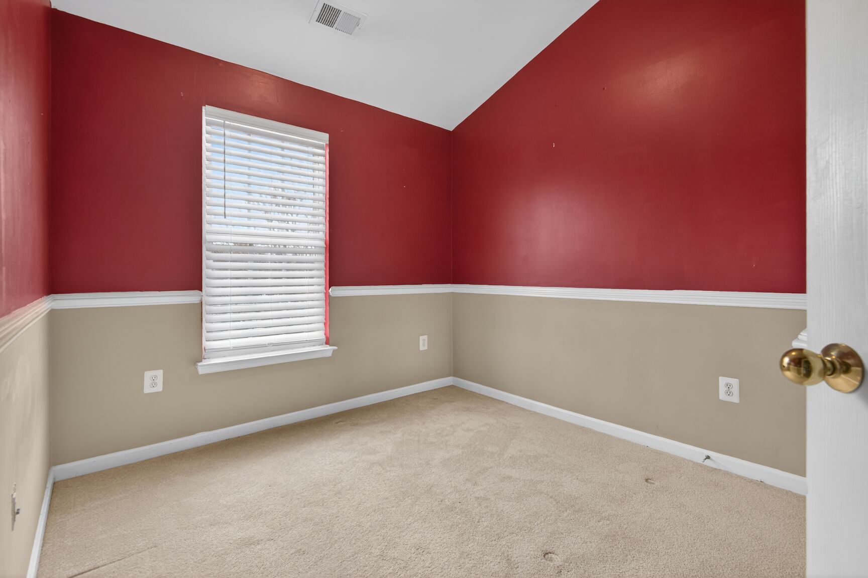 9820 Cheshire Ridge Circle Manassas, VA 20110 - Photo 18 of 25