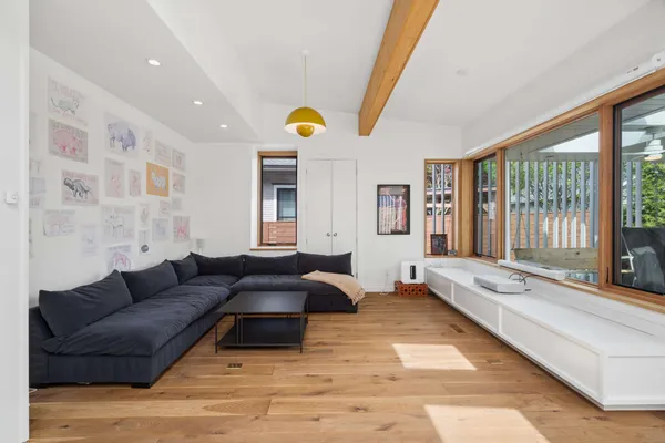 $1,300,000 | 1403 Forest Avenue, Nashville, TN 37206