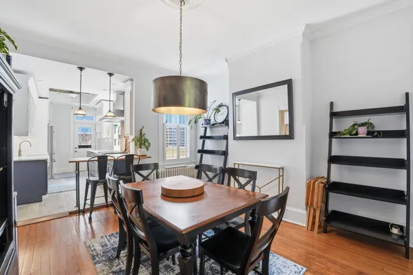$1,100,000 | 721 10th Street Northeast, Washington, DC 20002