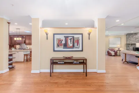 Contact Agent | 5601 Vernon Place, Bethesda, MD 20817