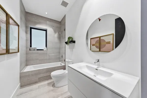 $8,888,000 | 229 Ridgewood Road, Miami, FL 33133