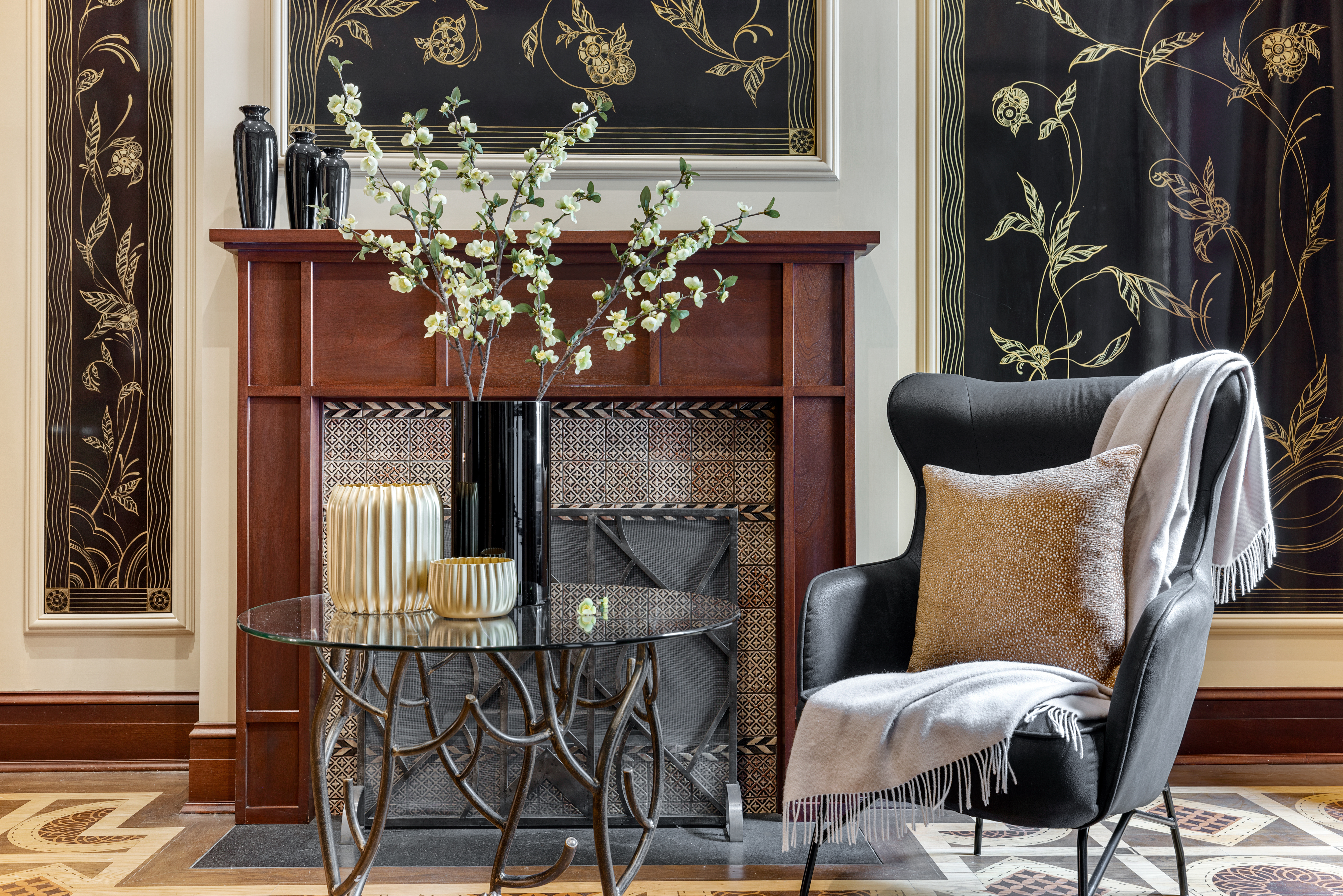 22 East 78th Street Manhattan, NY 10075 - Photo 12 of 23 a view of a chairs and table in a patio