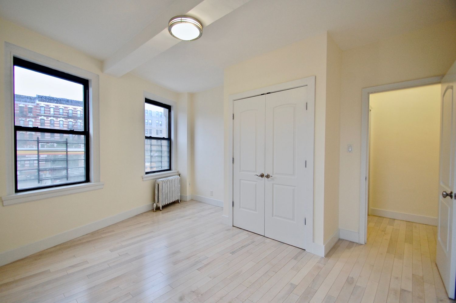 Hollybeth Plowman, Real Estate Agent Compass