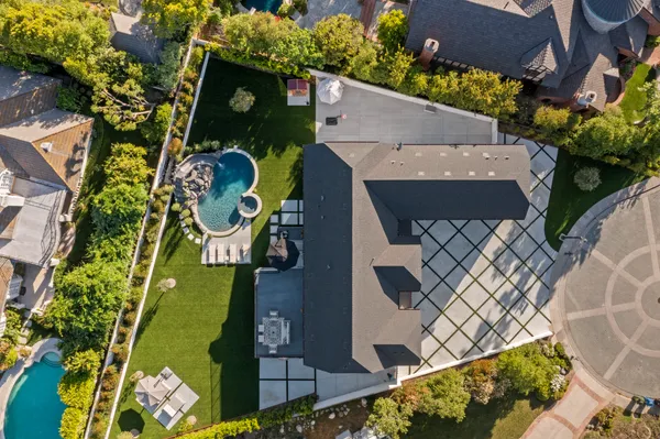 $5,300,000 | 20630 Kingsboro Way, Woodland Hills, CA 91364