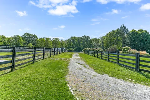 $12,000 | 60 Washington Street, Sherborn, MA 01770