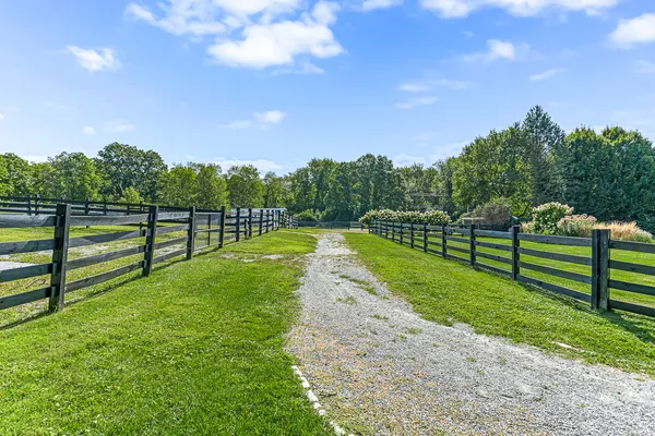 $12,000 | 60 Washington Street, Sherborn, MA 01770