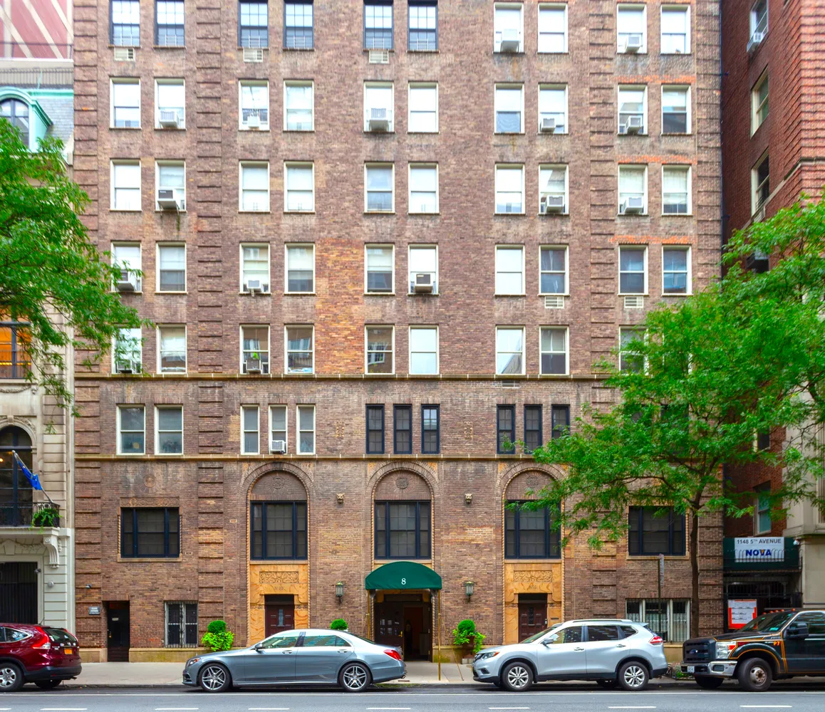 $2,900,000 | 8 East 96th Street, Unit 7C | Upper East Side