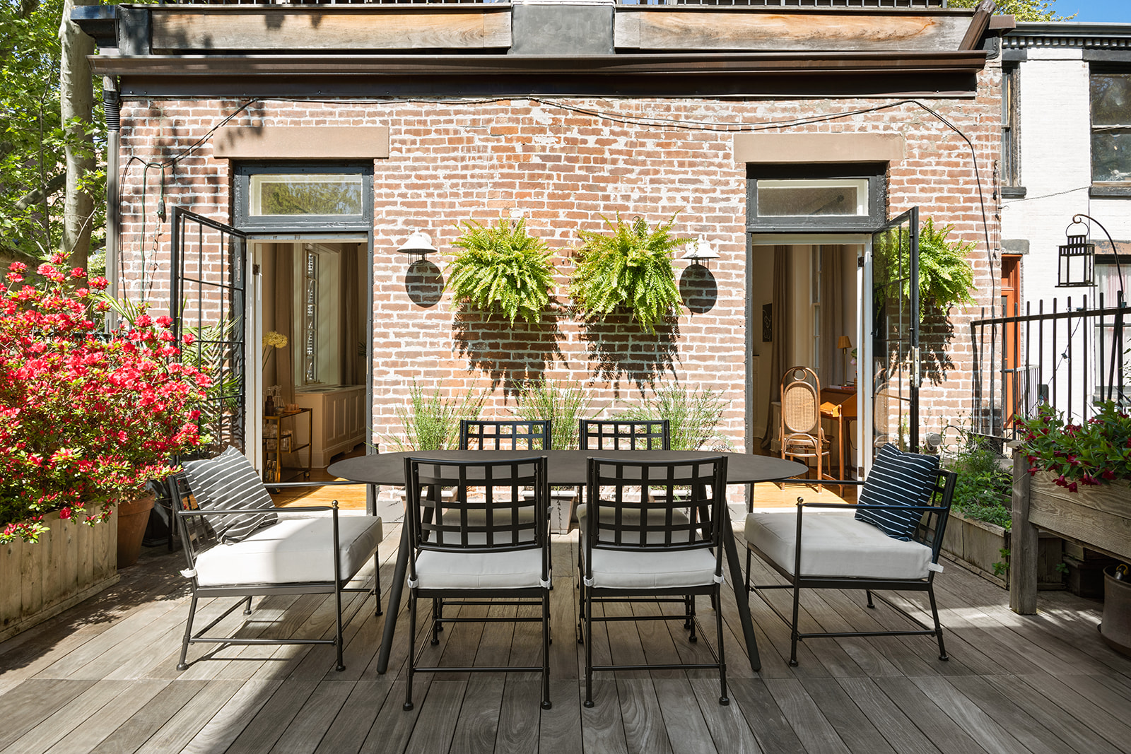167 Clinton Street, Unit 3 Brooklyn, NY 11201 - Photo 27 of 31 a view of a chairs and table in a window