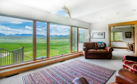 $1,975,000 | 706 County Road 8314, Tabernash, CO 80478