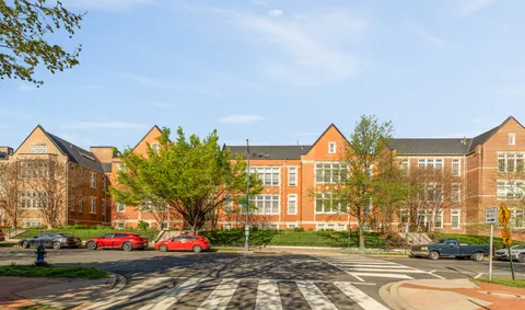 $689,000 | 440 12th Street Northeast, Unit 211, Washington, DC 20002