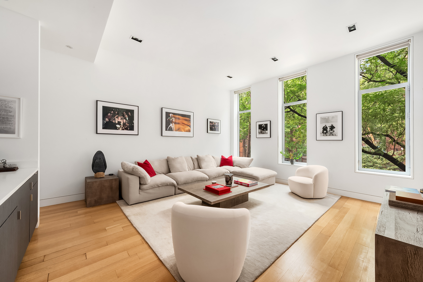 450 West 25th Street Manhattan, NY 10001 - Photo 6 of 12 Gallery Image 6