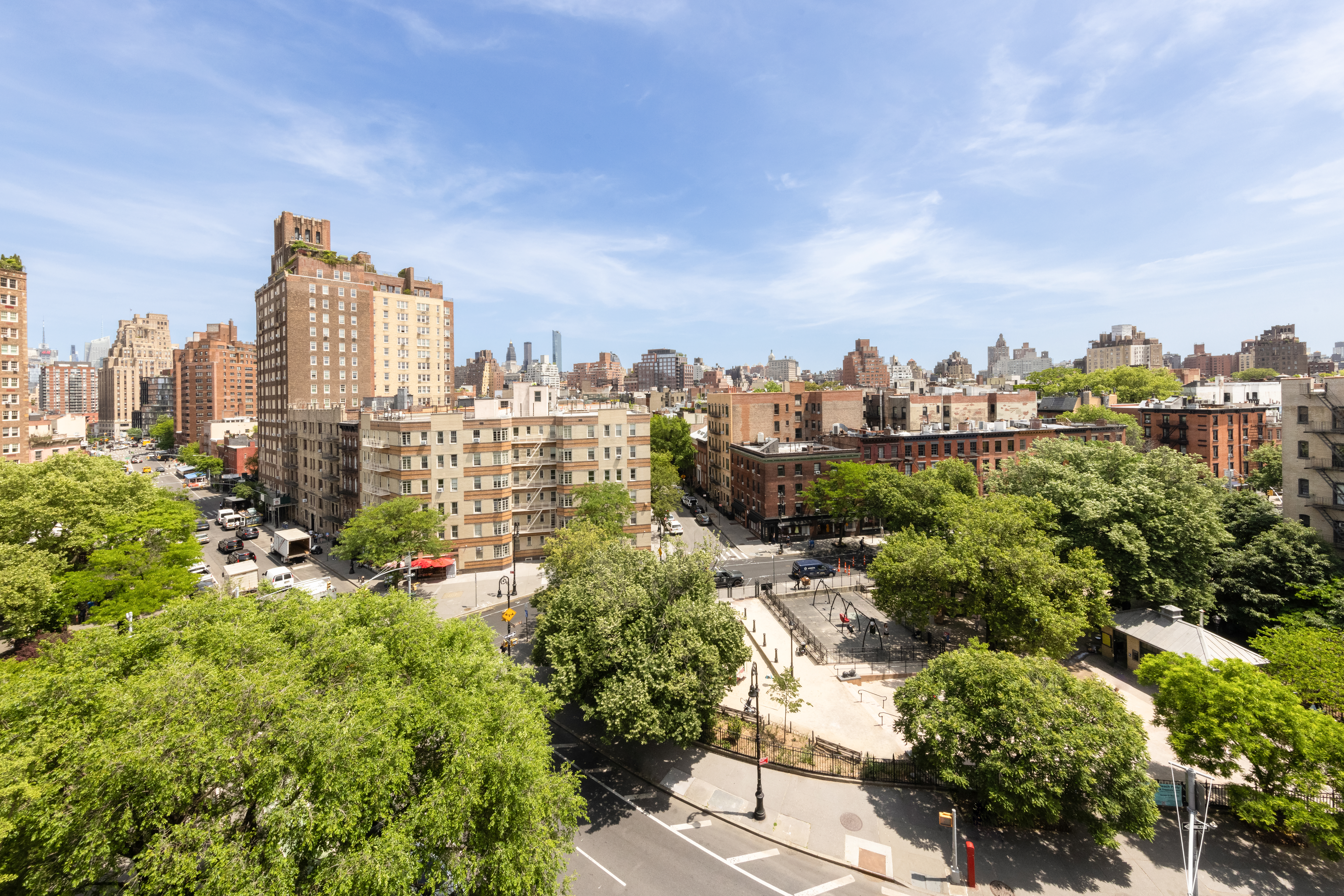 99 Bank Street, Unit 7I Manhattan, NY 10014 - Photo 7 of 8