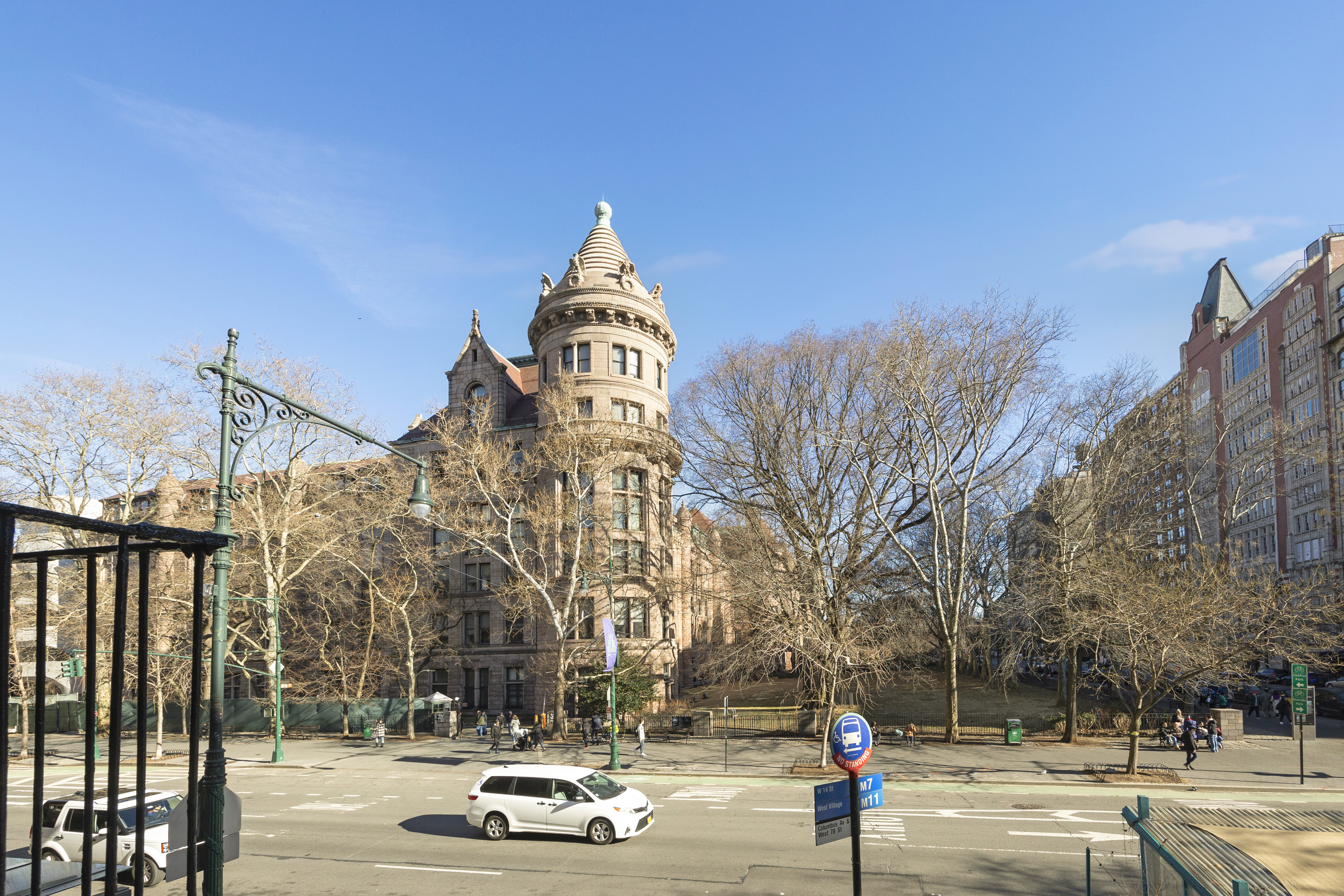 370 Columbus Avenue, Unit 5D Manhattan, NY 10024 - Photo 8 of 10 a view of a building with a street