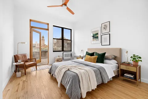 $999,999 | 521 East 6th Street, Unit 5S | East Village