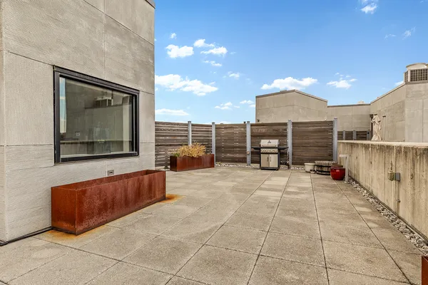 $9,000 | 500 Waverly Avenue | Clinton Hill