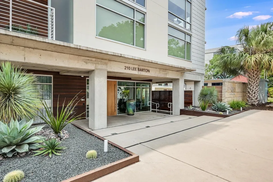 210 Lee Barton Drive, Unit 517 Austin, TX 78704 - Photo 30 of 32 front view of a building