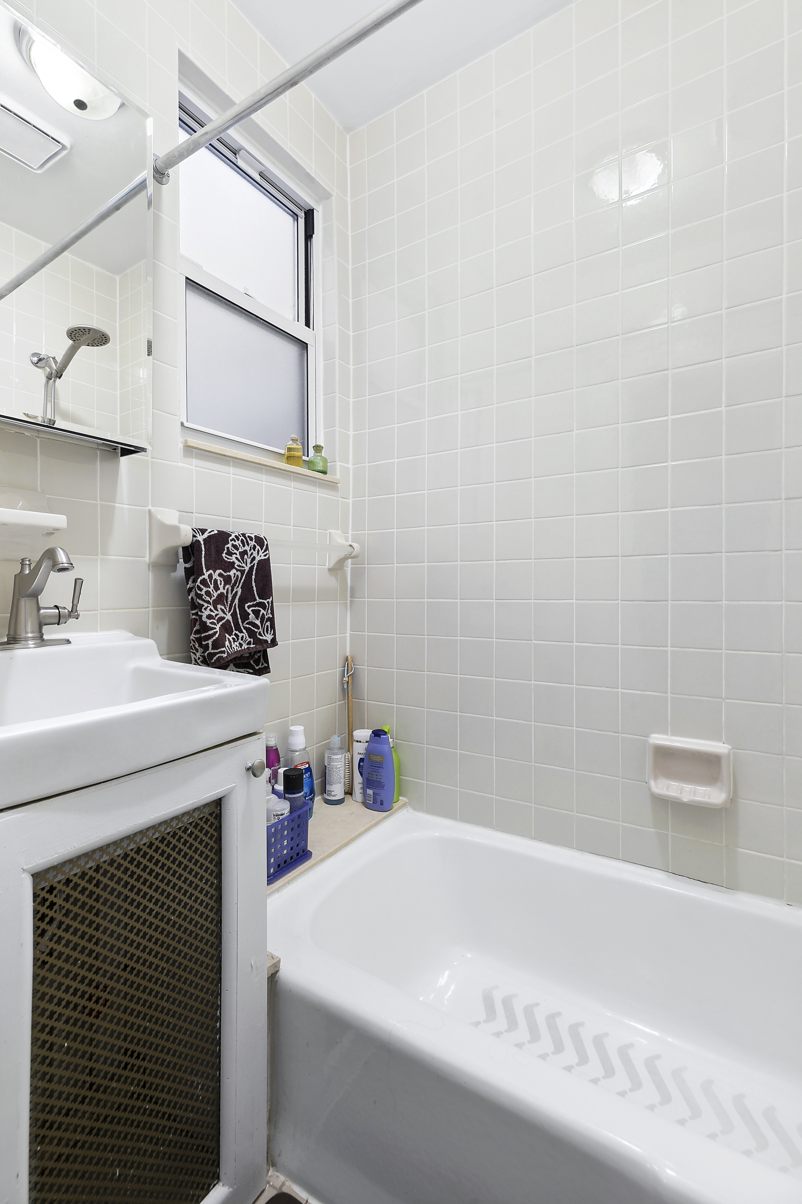 7606 3rd Avenue Brooklyn, NY 11209 - Photo 6 of 18