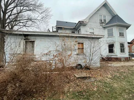 $60,000 | 203 East Washington Street, Avon, IL 61415