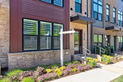$995,000 | 3510 Bellflower Lane, Rockville, MD 20852
