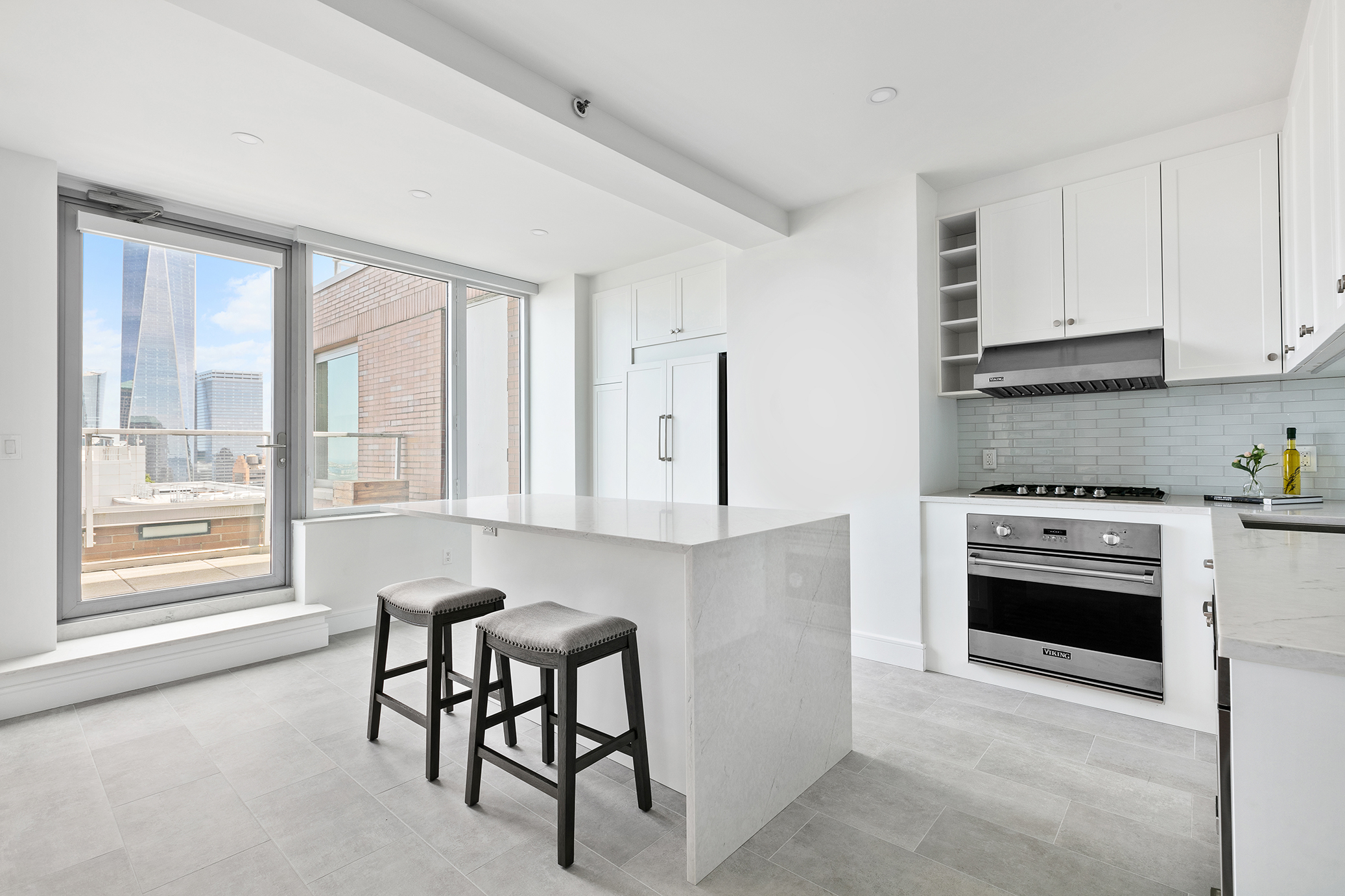 10 West Street, Unit PH2A Manhattan, NY 10004 - Photo 4 of 11