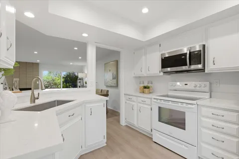 Contact Agent | 722 Tampico, Walnut Creek, CA 94598