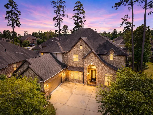 $779,900 | 2607 Tree Swallow Bluff Path, Spring, TX 77389