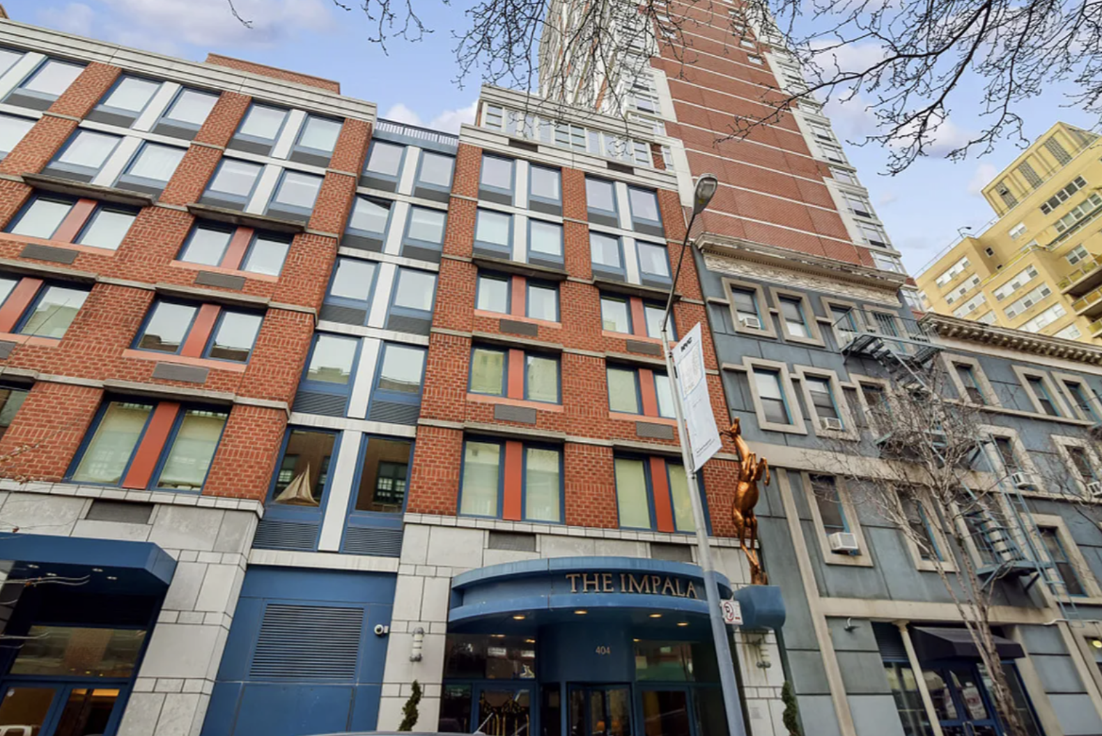 404 East 76th Street, Unit 8A Manhattan, NY 10021 - Photo 15 of 17 a front view of a building