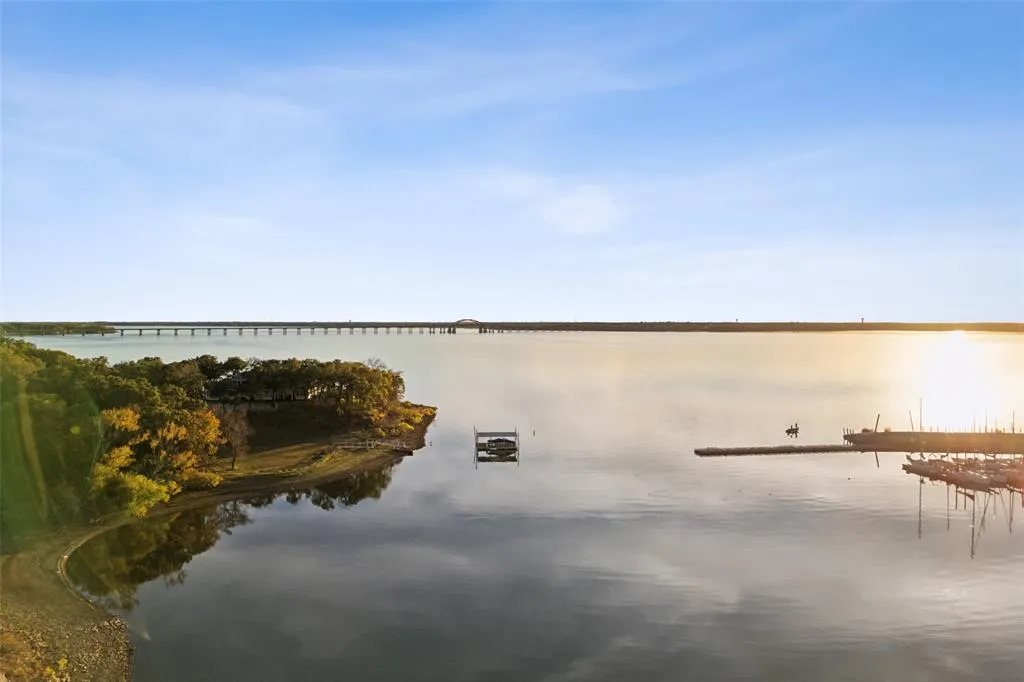 $1,999,000 | 350 West Dickson Lane, Oak Point, TX 75068