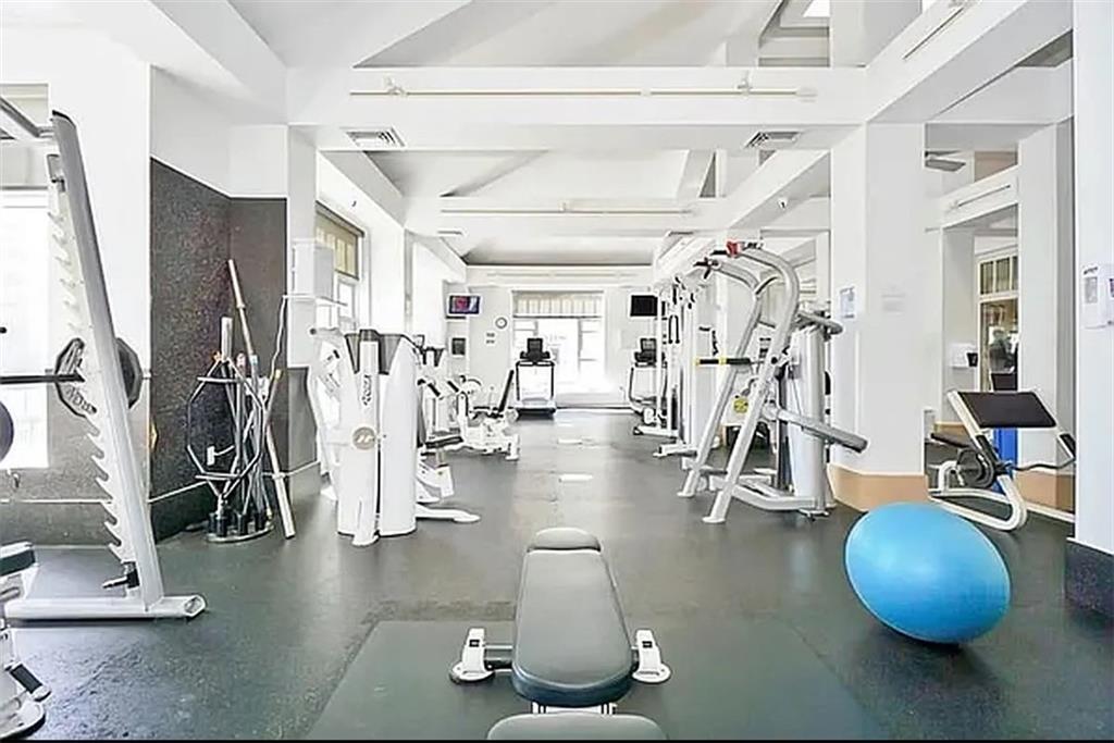 60 Oceana Drive West, Unit 10A Brooklyn, NY 11235 - Photo 15 of 15