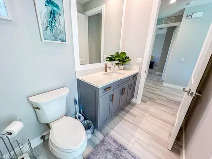 $1,580,000 | 554 North Barfield Drive, Marco Island, FL 34145