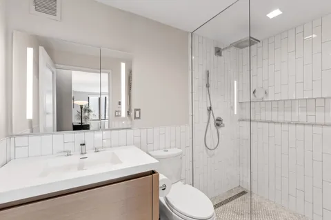 $2,400,000 | 63 Downing Street, Unit 8C | West Village