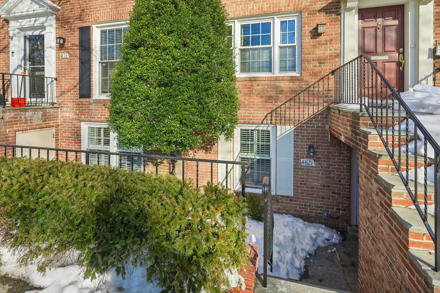 $650,000 | 4821 Sangamore Road, Unit Undisclosed, Bethesda, MD 20816