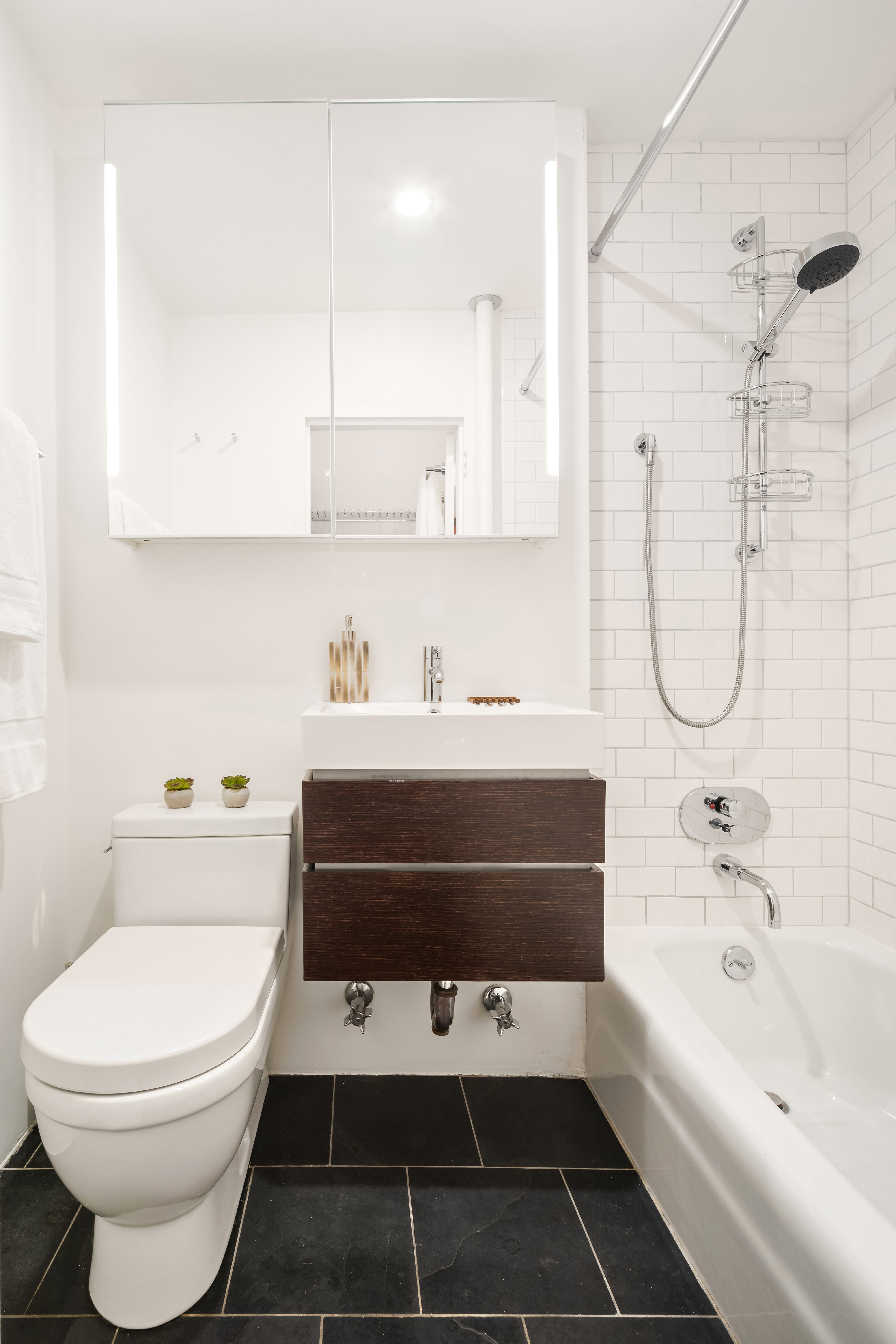 141 Sullivan Street, Unit 2 Manhattan, NY 10012 - Photo 5 of 9