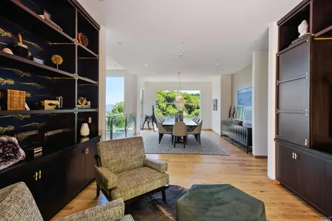 Contact Agent | 19 Toyon Lane, Sausalito, CA 94965