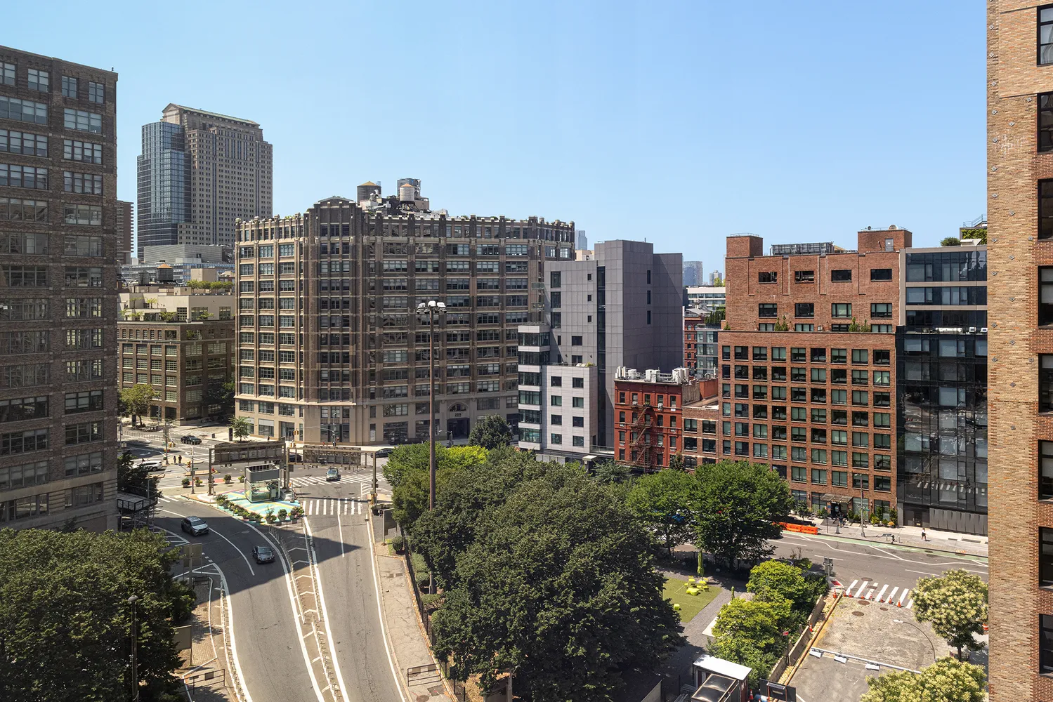 $1,850,000 | 570 Broome Street, Unit 10A | Hudson Square