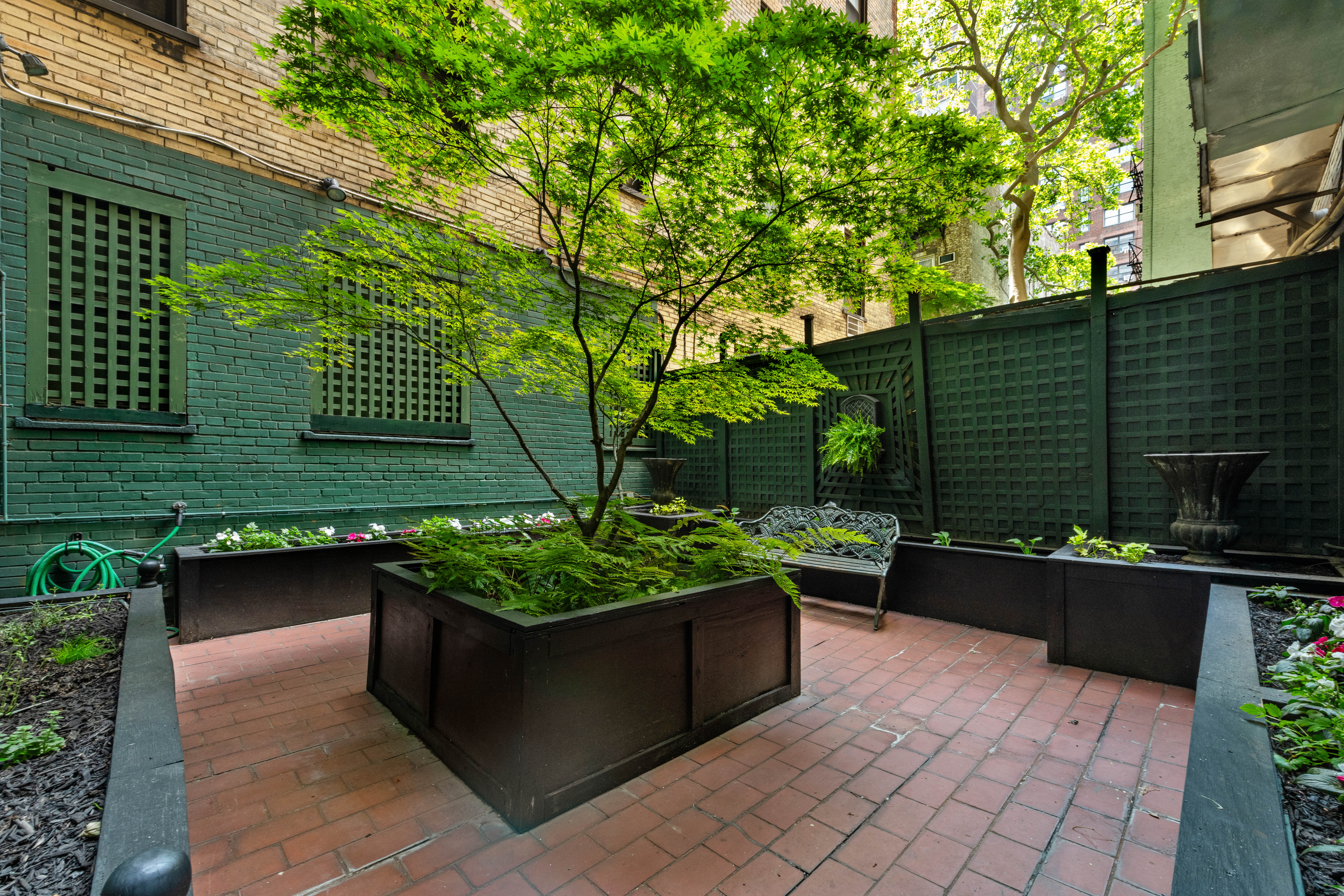 400 East 59th Street, Unit 8B Manhattan, NY 10022 - Photo 8 of 11