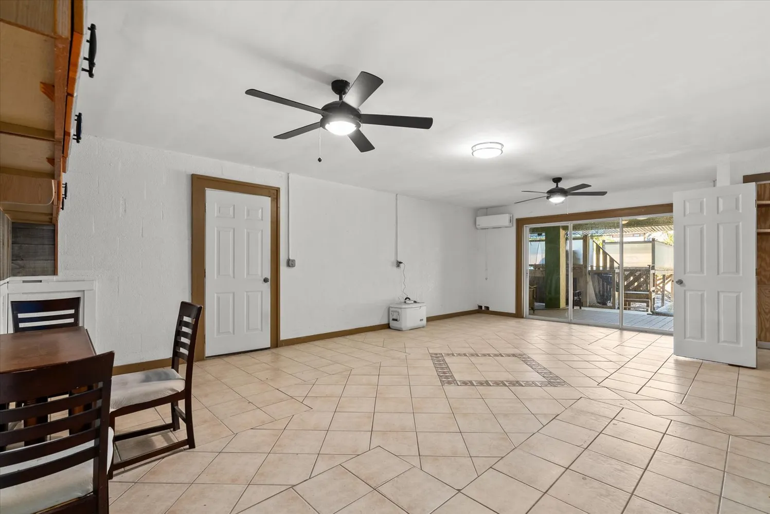 $574,900 | Undisclosed Address, Ruskin, FL 33570