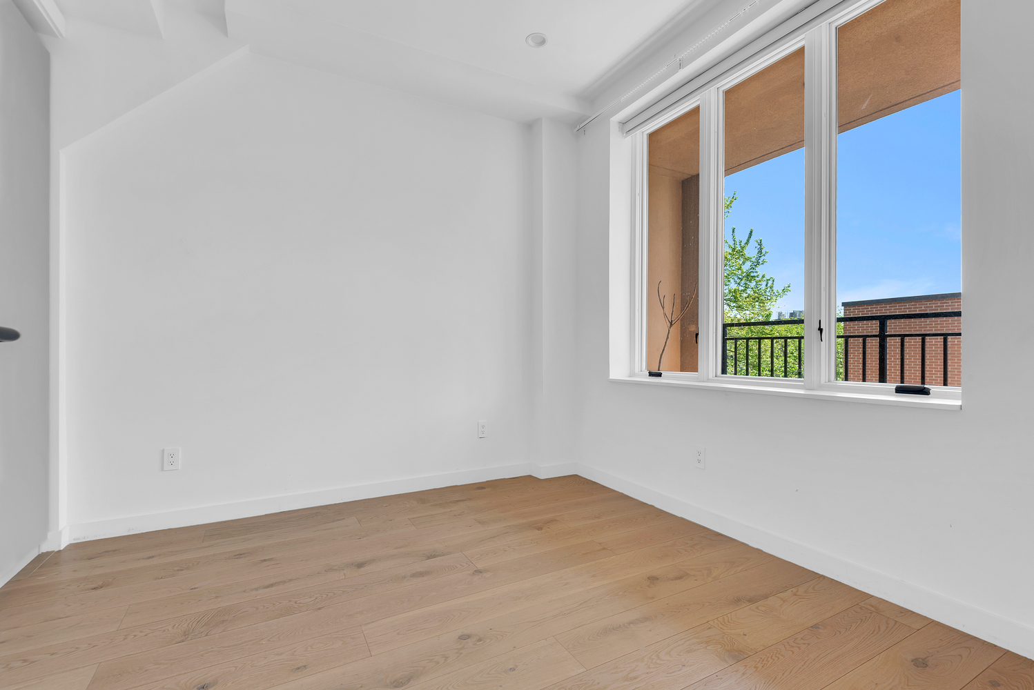 88 Herbert Street, Unit PH Brooklyn, NY 11222 - Photo 7 of 12