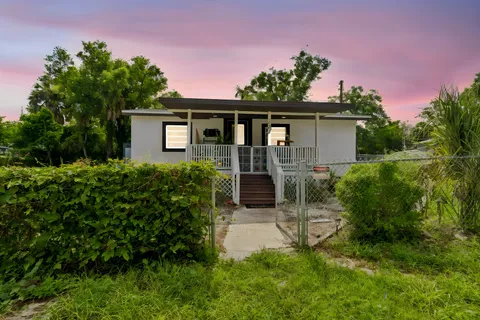 $330,000 | 1202 East Annie Street, Tampa, FL 33612
