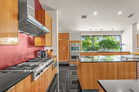 $5,500,000 | 4301 Briarhaven Road, Fort Worth, TX 76109