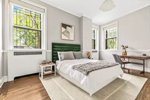 $1,249,000 | 5 Riverside Drive, Unit 1C | Upper West Side