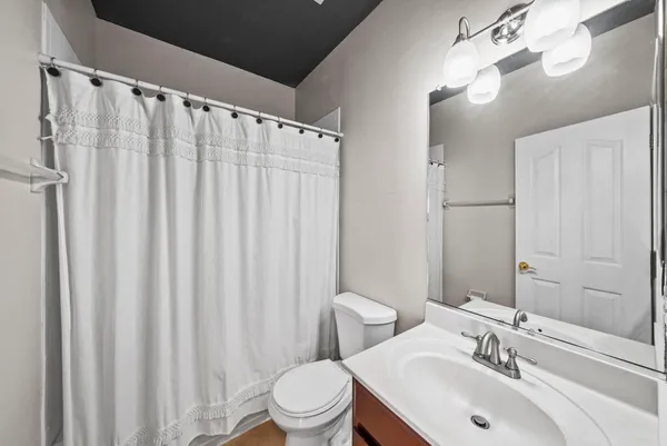 $424,900 | 3044 Pointeview Drive, Tampa, FL 33611