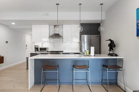 $4,900 | 54 Pleasant Street, Unit 9, Boston, MA 02125