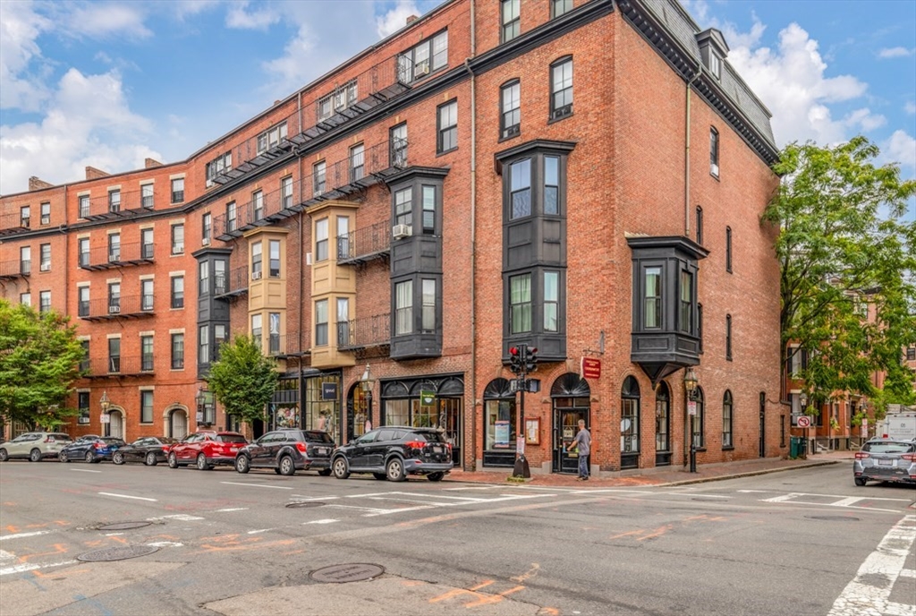 100 Charles Street, Unit 3 Boston, MA 02114 - Photo 7 of 7