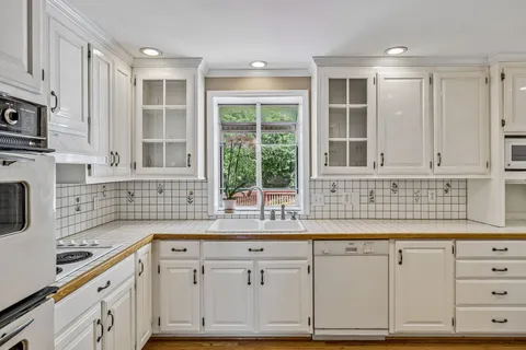 $1,250,000 | 2397 Foxhaven Drive, Franklin, TN 37069