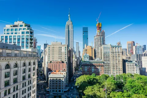 $2,695,000 | 10 East 18th Street, Unit 7N | Flatiron